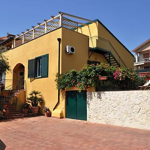 Stella Marina Bed and breakfast