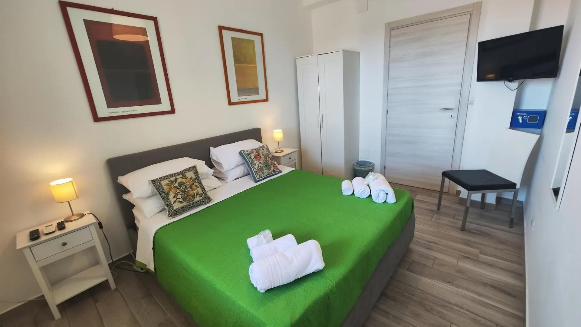 B&B Cesare'S Guests Aci Trezza Bed & Breakfast