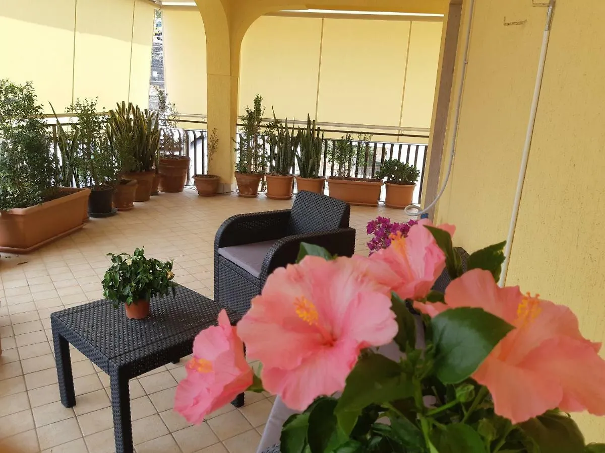 B&B Cesare'S Guests Aci Trezza Bed & Breakfast